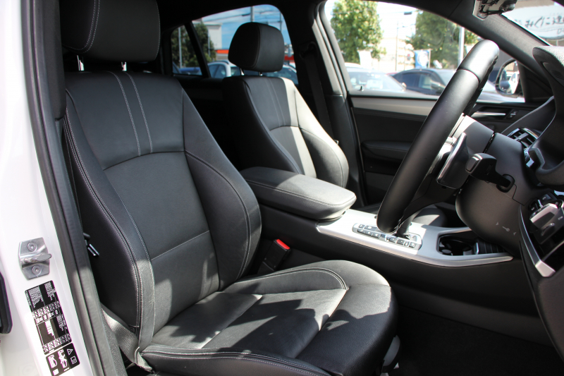 BMW X4 XDrive28i Mｽﾎﾟｰﾂ 最終ﾓﾃﾞﾙ ﾋｰﾀｰ黒革 追従ACC ﾚｰﾝﾁｪﾝｼﾞ警告 新HDDﾅﾋﾞTV ｵﾌﾟｼｮﾝ20AW 新ﾃﾞｻﾞｲﾝｽﾃｱﾘﾝｸﾞLEDﾍｯﾄﾞﾗｲﾄ&ﾌｫｸﾞ360度ｶﾒﾗ 電動ﾄﾗﾝｸ 衝突軽減ﾌﾞﾚｰｷ 車線逸脱警告 歩行者警告 245馬力 2年保証