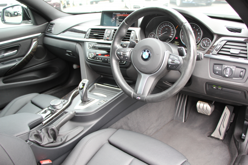 BMW 4シリーズ 420i ｸｰﾍﾟMｽﾎﾟｰﾂ ｽﾀｲﾙｴｯｼﾞ限定車 ﾋｰﾀｰ黒革 LEDﾍｯﾄﾞﾗｲﾄ ﾌｧｽﾄﾄﾗｯｸP ｱﾀﾞﾌﾟﾃｨﾌﾞMｻｽ Mｽﾎﾟｰﾂﾌﾞﾚｰｷ 19AW ﾚﾑｽﾏﾌﾗｰ 追従ACC HDDﾅﾋﾞBｶﾒﾗ Bluetooth接続 ﾊﾟﾄﾞﾙｼﾌﾄ 衝突軽減ﾌﾞﾚｰｷ 車線逸脱警告 歩行者警告 2年保証