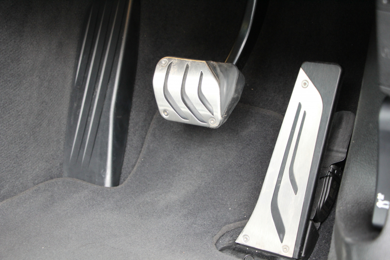 BMW 4シリーズ 420i ｸｰﾍﾟMｽﾎﾟｰﾂ ｽﾀｲﾙｴｯｼﾞ限定車 ﾋｰﾀｰ黒革 LEDﾍｯﾄﾞﾗｲﾄ ﾌｧｽﾄﾄﾗｯｸP ｱﾀﾞﾌﾟﾃｨﾌﾞMｻｽ Mｽﾎﾟｰﾂﾌﾞﾚｰｷ 19AW ﾚﾑｽﾏﾌﾗｰ 追従ACC HDDﾅﾋﾞBｶﾒﾗ Bluetooth接続 ﾊﾟﾄﾞﾙｼﾌﾄ 衝突軽減ﾌﾞﾚｰｷ 車線逸脱警告 歩行者警告 2年保証