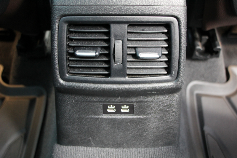 BMW X1 Xﾄﾞﾗｲﾌﾞ18d Xﾗｲﾝ ﾊｲﾗｲﾝ 変更後ﾓﾃﾞﾙ 中期 HUD 追従ACC ﾋｰﾀｰ茶革 ﾊﾟﾜｰｼｰﾄ 変更後ｼｰﾄ ﾀｯﾁﾊﾟﾈﾙ対応iﾄﾞﾗｲﾌﾞHDDﾅﾋﾞPｱｼｽﾄ Bｶﾒﾗ 新型DSRCﾙｰﾑﾐﾗｰ 電動ﾄﾗﾝｸ USB-C 衝突軽減ﾌﾞﾚｰｷ 車線逸脱警告 歩行者警告 2年保証