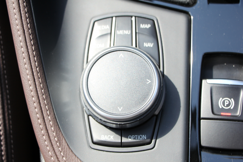 BMW X1 Xﾄﾞﾗｲﾌﾞ18d Xﾗｲﾝ ﾊｲﾗｲﾝ 変更後ﾓﾃﾞﾙ 中期 HUD 追従ACC ﾋｰﾀｰ茶革 ﾊﾟﾜｰｼｰﾄ 変更後ｼｰﾄ ﾀｯﾁﾊﾟﾈﾙ対応iﾄﾞﾗｲﾌﾞHDDﾅﾋﾞPｱｼｽﾄ Bｶﾒﾗ 新型DSRCﾙｰﾑﾐﾗｰ 電動ﾄﾗﾝｸ USB-C 衝突軽減ﾌﾞﾚｰｷ 車線逸脱警告 歩行者警告 2年保証