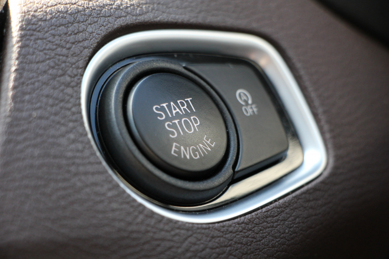 BMW X1 Xﾄﾞﾗｲﾌﾞ18d Xﾗｲﾝ ﾊｲﾗｲﾝ 変更後ﾓﾃﾞﾙ 中期 HUD 追従ACC ﾋｰﾀｰ茶革 ﾊﾟﾜｰｼｰﾄ 変更後ｼｰﾄ ﾀｯﾁﾊﾟﾈﾙ対応iﾄﾞﾗｲﾌﾞHDDﾅﾋﾞPｱｼｽﾄ Bｶﾒﾗ 新型DSRCﾙｰﾑﾐﾗｰ 電動ﾄﾗﾝｸ USB-C 衝突軽減ﾌﾞﾚｰｷ 車線逸脱警告 歩行者警告 2年保証