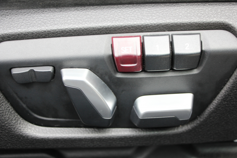 BMW 2シリーズ M240i ｸｰﾍﾟ直6ﾀｰﾎﾞB58新ｴﾝｼﾞﾝ 340馬力 MPerformanceｽﾎﾟｲﾗｰ REMUSﾏﾌﾗｰ ｱﾀﾞﾌﾟﾃｨﾌﾞMｻｽ Mｽﾎﾟｰﾂﾌﾞﾚｰｷ 専用18AW HDDﾅﾋﾞPｱｼｽﾄ Bｶﾒﾗ 8速AT 衝突軽減ﾌﾞﾚｰｷ 車線逸脱警告 歩行者警告 ﾌﾞﾚｰｷ付ｸﾙｺﾝ ｽﾏｰﾄｷｰ ﾊﾟﾄﾞﾙｼﾌﾄ 2年保証