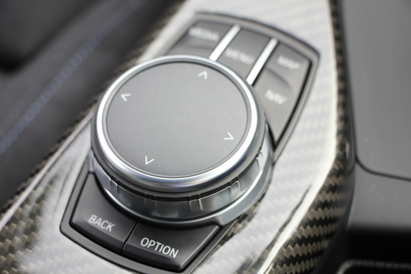 BMW 2シリーズ M240i ｸｰﾍﾟ直6ﾀｰﾎﾞB58新ｴﾝｼﾞﾝ 340馬力 MPerformanceｽﾎﾟｲﾗｰ REMUSﾏﾌﾗｰ ｱﾀﾞﾌﾟﾃｨﾌﾞMｻｽ Mｽﾎﾟｰﾂﾌﾞﾚｰｷ 専用18AW HDDﾅﾋﾞPｱｼｽﾄ Bｶﾒﾗ 8速AT 衝突軽減ﾌﾞﾚｰｷ 車線逸脱警告 歩行者警告 ﾌﾞﾚｰｷ付ｸﾙｺﾝ ｽﾏｰﾄｷｰ ﾊﾟﾄﾞﾙｼﾌﾄ 2年保証