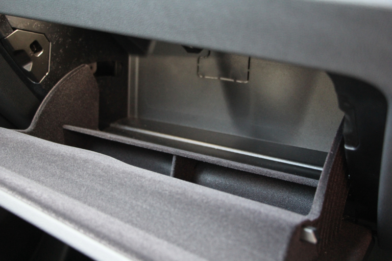 BMW 3シリーズ 320i Mｽﾎﾟｰﾂ ﾃﾞﾋﾞｭｰ&ｲﾉﾍﾞｰｼｮﾝ&ｺﾝﾌｫｰﾄP ﾌﾞﾙｰｽﾃｯﾁ黒革 ﾚｰｻﾞｰLEDﾗｲﾄ HUD ｼﾞｪｽﾁｬｰｺﾝﾄﾛｰﾙ 19AW 電動ﾄﾗﾝｸ 追従ACC ｽﾃｱﾘﾝｸﾞｻﾎﾟｰﾄ ﾀｯﾁ画面HDDﾅﾋﾞApplecarplay対応 後退ｱｼｽﾄ ﾌﾞﾗｯｸｷﾄﾞﾆｰｸﾞﾘﾙ 2年保証