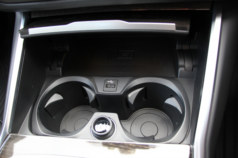 BMW 3シリーズ 320i Mｽﾎﾟｰﾂ ﾃﾞﾋﾞｭｰ&ｲﾉﾍﾞｰｼｮﾝ&ｺﾝﾌｫｰﾄP ﾌﾞﾙｰｽﾃｯﾁ黒革 ﾚｰｻﾞｰLEDﾗｲﾄ HUD ｼﾞｪｽﾁｬｰｺﾝﾄﾛｰﾙ 19AW 電動ﾄﾗﾝｸ 追従ACC ｽﾃｱﾘﾝｸﾞｻﾎﾟｰﾄ ﾀｯﾁ画面HDDﾅﾋﾞApplecarplay対応 後退ｱｼｽﾄ ﾌﾞﾗｯｸｷﾄﾞﾆｰｸﾞﾘﾙ 2年保証