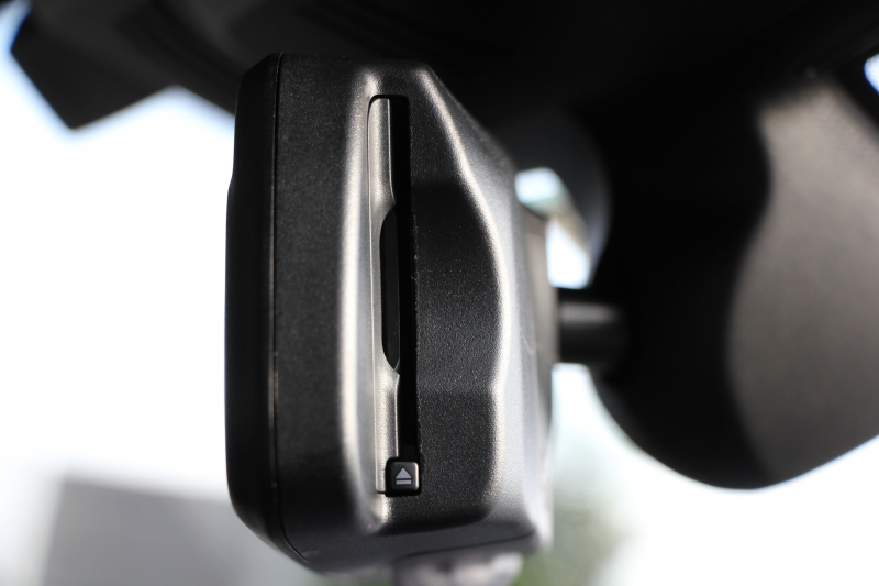 BMW 3シリーズ 320i Mｽﾎﾟｰﾂ ﾃﾞﾋﾞｭｰ&ｲﾉﾍﾞｰｼｮﾝ&ｺﾝﾌｫｰﾄP ﾌﾞﾙｰｽﾃｯﾁ黒革 ﾚｰｻﾞｰLEDﾗｲﾄ HUD ｼﾞｪｽﾁｬｰｺﾝﾄﾛｰﾙ 19AW 電動ﾄﾗﾝｸ 追従ACC ｽﾃｱﾘﾝｸﾞｻﾎﾟｰﾄ ﾀｯﾁ画面HDDﾅﾋﾞApplecarplay対応 後退ｱｼｽﾄ ﾌﾞﾗｯｸｷﾄﾞﾆｰｸﾞﾘﾙ 2年保証