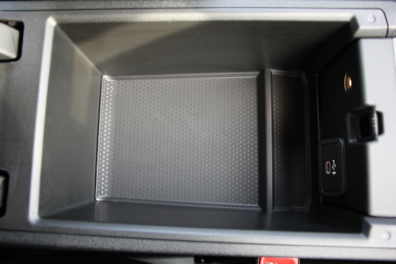 BMW 3シリーズ 320i Mｽﾎﾟｰﾂ ﾃﾞﾋﾞｭｰ&ｲﾉﾍﾞｰｼｮﾝ&ｺﾝﾌｫｰﾄP ﾌﾞﾙｰｽﾃｯﾁ黒革 ﾚｰｻﾞｰLEDﾗｲﾄ HUD ｼﾞｪｽﾁｬｰｺﾝﾄﾛｰﾙ 19AW 電動ﾄﾗﾝｸ 追従ACC ｽﾃｱﾘﾝｸﾞｻﾎﾟｰﾄ ﾀｯﾁ画面HDDﾅﾋﾞApplecarplay対応 後退ｱｼｽﾄ ﾌﾞﾗｯｸｷﾄﾞﾆｰｸﾞﾘﾙ 2年保証