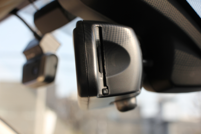 BMW X1 Sdrive18i ﾌｧｯｼｮﾆｽﾀ ｺﾝﾌｫｰﾄP 限定車 真珠色 追従ACC ﾍﾞｰｼﾞｭ革 ｼｰﾄﾋｰﾀｰ LEDﾍｯﾄﾞﾗｲﾄ 衝突軽減ﾌﾞﾚｰｷ 車線逸脱警告 歩行者警告 電動ﾄﾗﾝｸ Pｱｼｽﾄ iﾄﾞﾗｲﾌﾞHDDﾅﾋﾞBｶﾒﾗ 専用18AW Bluetooth接続 2年保証