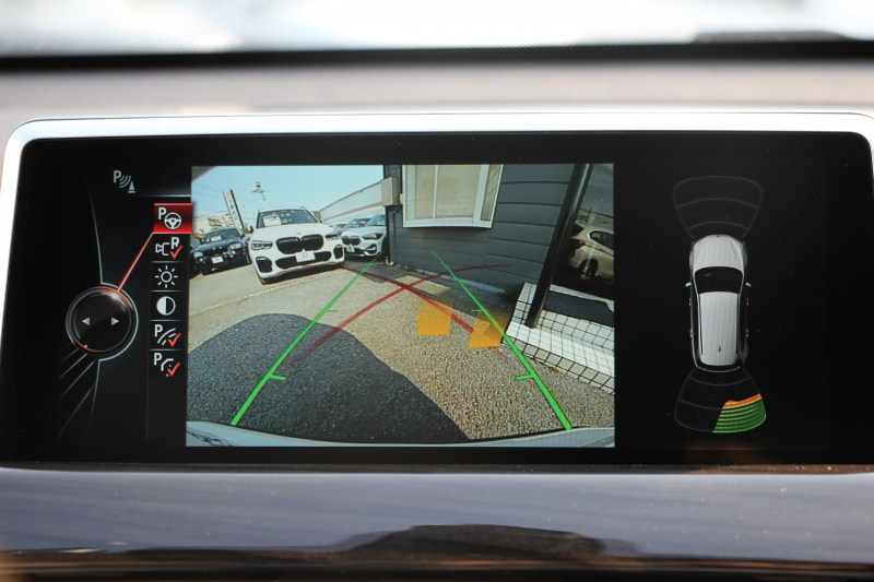 BMW X1 Sdrive18i ﾌｧｯｼｮﾆｽﾀ ｺﾝﾌｫｰﾄP 限定車 真珠色 追従ACC ﾍﾞｰｼﾞｭ革 ｼｰﾄﾋｰﾀｰ LEDﾍｯﾄﾞﾗｲﾄ 衝突軽減ﾌﾞﾚｰｷ 車線逸脱警告 歩行者警告 電動ﾄﾗﾝｸ Pｱｼｽﾄ iﾄﾞﾗｲﾌﾞHDDﾅﾋﾞBｶﾒﾗ 専用18AW Bluetooth接続 2年保証