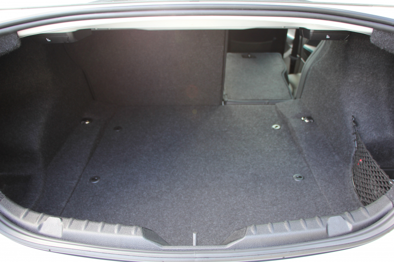 BMW Mシリーズ M2ｸｰﾍﾟ6速MT 後期LCI 370馬力 直6ﾀｰﾎﾞﾋｰﾀｰ黒革 LEDﾍｯﾄﾞﾗｲﾄ&ﾃｰﾙ ﾀｯﾁ画面HDDﾅﾋﾞBｶﾒﾗ 専用19AW 衝突軽減ﾌﾞﾚｰｷ 車線逸脱警告 歩行者警告 ﾌﾞﾚｰｷ付ｸﾙｺﾝ ｶｰﾎﾞﾝｲﾝﾃﾘｱﾄﾘﾑ ｽﾏｰﾄｷｰ 2年保証