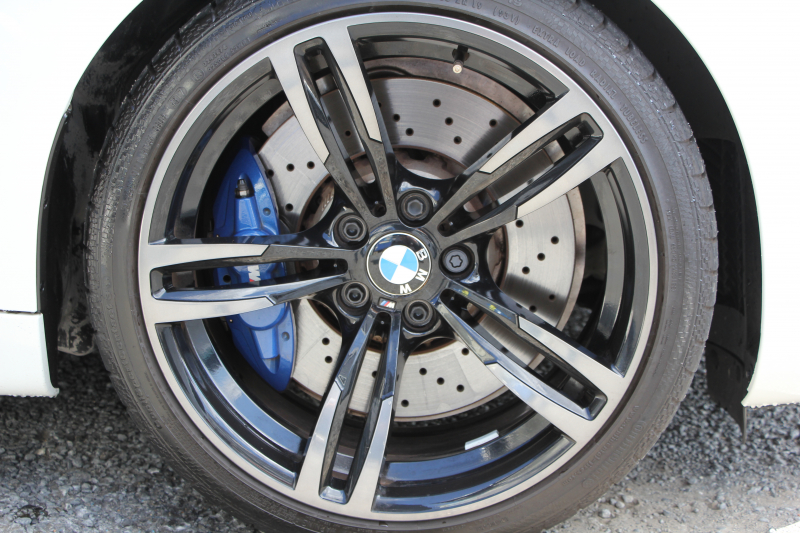 BMW Mシリーズ M2ｸｰﾍﾟ6速MT 後期LCI 370馬力 直6ﾀｰﾎﾞﾋｰﾀｰ黒革 LEDﾍｯﾄﾞﾗｲﾄ&ﾃｰﾙ ﾀｯﾁ画面HDDﾅﾋﾞBｶﾒﾗ 専用19AW 衝突軽減ﾌﾞﾚｰｷ 車線逸脱警告 歩行者警告 ﾌﾞﾚｰｷ付ｸﾙｺﾝ ｶｰﾎﾞﾝｲﾝﾃﾘｱﾄﾘﾑ ｽﾏｰﾄｷｰ 2年保証