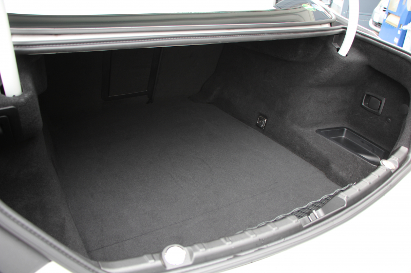 BMW 6シリーズ 640i ｸﾞﾗﾝｸｰﾍﾟMｽﾎﾟｰﾂ 中期 変更後ﾓﾃﾞﾙ ｻﾝﾙｰﾌ ﾋｰﾀｰ黒革 LEDﾍｯﾄﾞﾗｲﾄ ｵﾌﾟｼｮﾝ20AW NEWﾃﾞｻﾞｲﾝｽﾃｱﾘﾝｸﾞ衝突軽減ﾌﾞﾚｰｷ 車線逸脱警告 歩行者警告 ｸﾙｺﾝ HDDﾅﾋﾞTV Bｶﾒﾗ ﾊﾟﾄﾞﾙｼﾌﾄ ｽﾏｰﾄｷｰ 専用ｴｱﾛ 320馬力 直6ﾀｰﾎﾞ2年保証