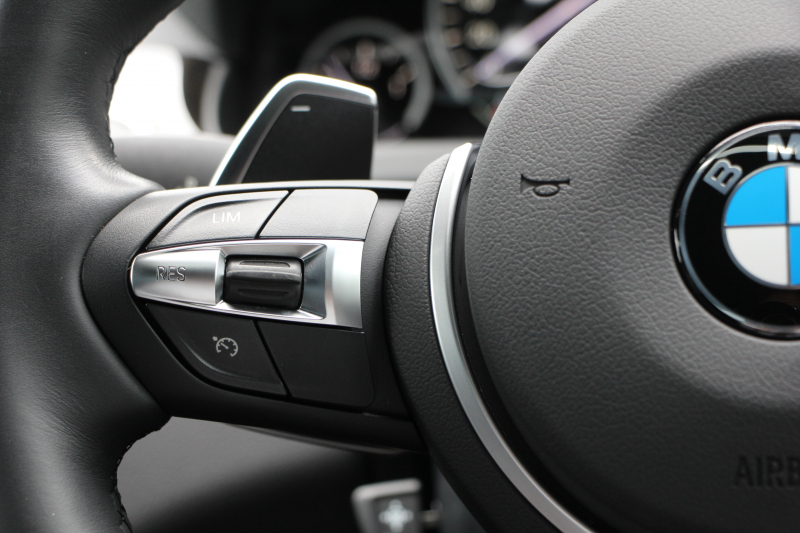 BMW 6シリーズ 640i ｸﾞﾗﾝｸｰﾍﾟMｽﾎﾟｰﾂ 中期 変更後ﾓﾃﾞﾙ ｻﾝﾙｰﾌ ﾋｰﾀｰ黒革 LEDﾍｯﾄﾞﾗｲﾄ ｵﾌﾟｼｮﾝ20AW NEWﾃﾞｻﾞｲﾝｽﾃｱﾘﾝｸﾞ衝突軽減ﾌﾞﾚｰｷ 車線逸脱警告 歩行者警告 ｸﾙｺﾝ HDDﾅﾋﾞTV Bｶﾒﾗ ﾊﾟﾄﾞﾙｼﾌﾄ ｽﾏｰﾄｷｰ 専用ｴｱﾛ 320馬力 直6ﾀｰﾎﾞ2年保証