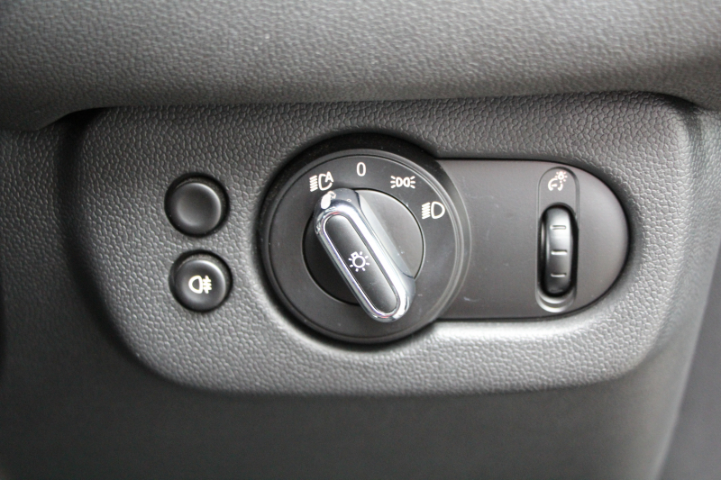 MINI(ミニ) ミニクラブマン MINI ｼﾞｮﾝｸｰﾊﾟｰﾜｰｸｽ ｸﾗﾌﾞﾏﾝ ALL4 4WD 231馬力 8速AT 追従ACC HUD LEDﾍｯﾄﾞﾗｲﾄ 専用19AW 専用ﾌﾞﾚﾝﾎﾞ製ｷｬﾘﾊﾟｰ ｽﾎﾟｰﾂｻｽ JCWﾚｻﾞｰｽﾃｱﾘﾝｸﾞｼｰﾄﾋｰﾀｰ ﾀｯﾁ画面HDDﾅﾋﾞｲﾝﾃﾘｼﾞｪﾝﾄｾｰﾌﾃｨ ｽﾏｰﾄｷｰ Bluetooth接続 Bｶﾒﾗ ﾊﾟﾄﾞﾙｼﾌﾄ 2年保証