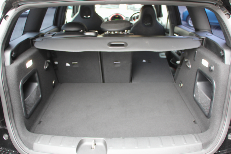 MINI(ミニ) ミニクラブマン MINI ｼﾞｮﾝｸｰﾊﾟｰﾜｰｸｽ ｸﾗﾌﾞﾏﾝ ALL4 4WD 231馬力 8速AT 追従ACC HUD LEDﾍｯﾄﾞﾗｲﾄ 専用19AW 専用ﾌﾞﾚﾝﾎﾞ製ｷｬﾘﾊﾟｰ ｽﾎﾟｰﾂｻｽ JCWﾚｻﾞｰｽﾃｱﾘﾝｸﾞｼｰﾄﾋｰﾀｰ ﾀｯﾁ画面HDDﾅﾋﾞｲﾝﾃﾘｼﾞｪﾝﾄｾｰﾌﾃｨ ｽﾏｰﾄｷｰ Bluetooth接続 Bｶﾒﾗ ﾊﾟﾄﾞﾙｼﾌﾄ 2年保証