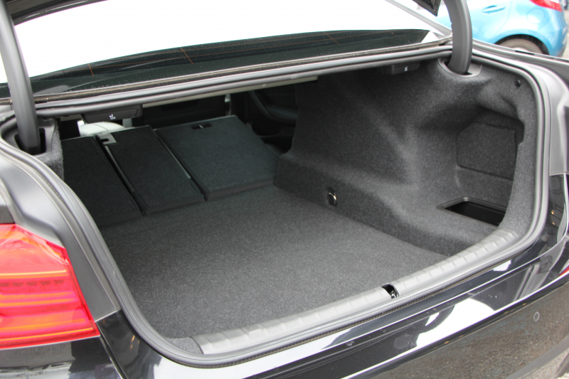 BMW 5シリーズ 523d Mｽﾎﾟｰﾂ ﾊｲﾗｲﾝ 全席ﾋｰﾀｰ黒革 追従ACC HUD ｽﾃｱﾘﾝｸﾞｻﾎﾟｰﾄ HDDﾅﾋﾞTV ｼﾞｪｽﾁｬｰｺﾝﾄﾛｰﾙ 置くだけ充電 Pｱｼｽﾄﾌﾟﾗｽ 360度ｶﾒﾗ ｽﾃｱﾘﾝｸﾞｻﾎﾟｰﾄ 液晶ﾒｰﾀｰ 電動ﾄﾗﾝｸ 2年保証