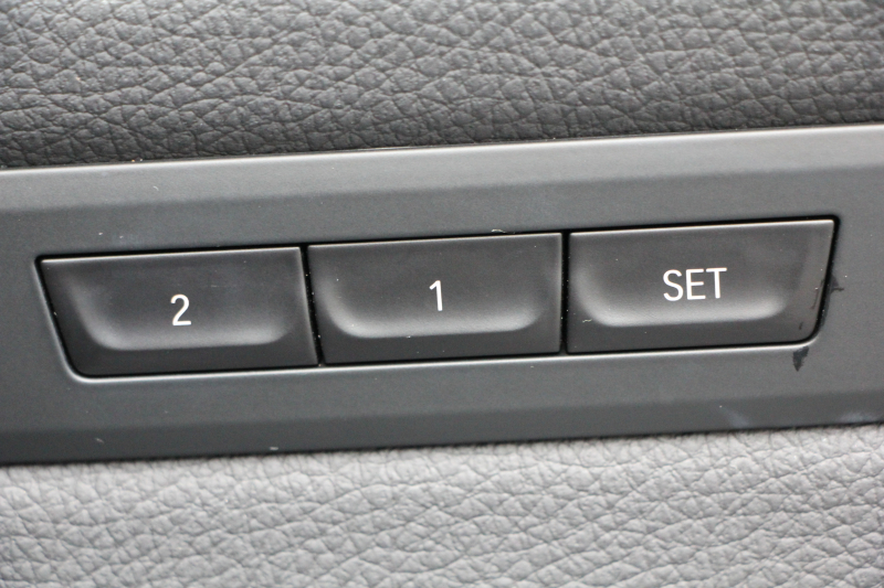 BMW 5シリーズ 523i Mｽﾎﾟｰﾂ 追従ACC ｽﾃｱﾘﾝｸﾞｻﾎﾟｰﾄ LEDﾍｯﾄﾞﾗｲﾄ ｵｰﾄﾊｲﾋﾞｰﾑ 360度ｶﾒﾗ ﾀｯﾁ画面HDDﾅﾋﾞTV 電動ﾄﾗﾝｸ ﾊﾟﾄﾞﾙｼﾌﾄ 専用ｴｱﾛ 19AW ｽﾏｰﾄｷｰ Bluetooth接続 衝突軽減ﾌﾞﾚｰｷ 車線逸脱警告 歩行者警告 ｱﾝﾋﾞｴﾝﾄﾗｲﾄ 2年保証