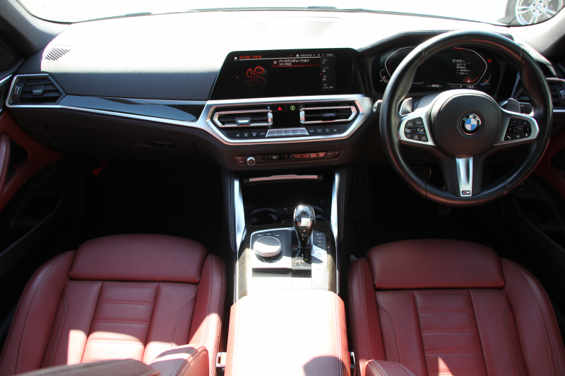 BMW 4シリーズ 420i ｶﾌﾞﾘｵﾚ Mｽﾎﾟｰﾂ ﾌｧｽﾄﾄﾗｯｸ&ｺﾝﾌｫｰﾄP 1ｵﾅ 真珠色 電動ｵｰﾌﾟﾝ ﾋｰﾀｰ赤革 ｱﾀﾞﾌﾟﾃｨﾌﾞMｻｽ 19AW Mspﾌﾞﾚｰｷ 追従ACC ｽﾃｱﾘﾝｸﾞｻﾎﾟｰﾄ ｴｱｶﾗｰ LEDﾍｯﾄﾞﾗｲﾄ ｵｰﾄﾊｲﾋﾞｰﾑ Applecarplay対応 ﾀｯﾁ画面ﾅﾋﾞ360度ｶﾒﾗ Pｱｼｽﾄﾌﾟﾗｽ 2年保証