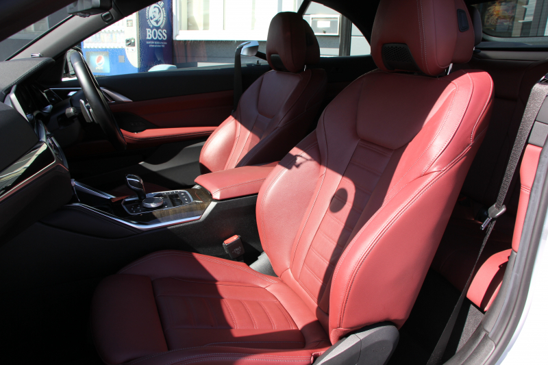 BMW 4シリーズ 420i ｶﾌﾞﾘｵﾚ Mｽﾎﾟｰﾂ ﾌｧｽﾄﾄﾗｯｸ&ｺﾝﾌｫｰﾄP 1ｵﾅ 真珠色 電動ｵｰﾌﾟﾝ ﾋｰﾀｰ赤革 ｱﾀﾞﾌﾟﾃｨﾌﾞMｻｽ 19AW Mspﾌﾞﾚｰｷ 追従ACC ｽﾃｱﾘﾝｸﾞｻﾎﾟｰﾄ ｴｱｶﾗｰ LEDﾍｯﾄﾞﾗｲﾄ ｵｰﾄﾊｲﾋﾞｰﾑ Applecarplay対応 ﾀｯﾁ画面ﾅﾋﾞ360度ｶﾒﾗ Pｱｼｽﾄﾌﾟﾗｽ 2年保証