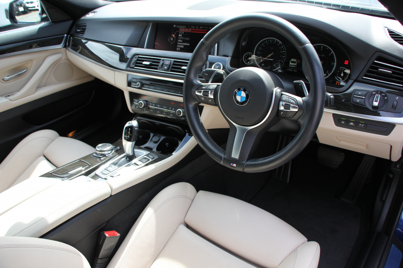 BMW 5シリーズ 523d ｾﾚﾌﾞﾚｰｼｮﾝｴﾃﾞｨｼｮﾝ ﾊﾞﾛﾝ 限定車 最終ﾓﾃﾞﾙ ｵｲｽﾀｰﾚｻﾞｰ LEDﾍｯﾄﾞﾗｲﾄ&ﾌｫｸﾞ追従ACC ﾚｰﾝﾁｪﾝｼﾞ警告 全ﾄﾞｱｿﾌﾄｸﾛｰｽﾞ電動ﾄﾗﾝｸ 液晶ﾒｰﾀｰ HDDﾅﾋﾞTV Bｶﾒﾗ 衝突軽減ﾌﾞﾚｰｷ 車線逸脱警告 歩行者警告 2年保証