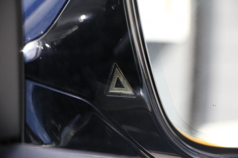 BMW 5シリーズ 523d ｾﾚﾌﾞﾚｰｼｮﾝｴﾃﾞｨｼｮﾝ ﾊﾞﾛﾝ 限定車 最終ﾓﾃﾞﾙ ｵｲｽﾀｰﾚｻﾞｰ LEDﾍｯﾄﾞﾗｲﾄ&ﾌｫｸﾞ追従ACC ﾚｰﾝﾁｪﾝｼﾞ警告 全ﾄﾞｱｿﾌﾄｸﾛｰｽﾞ電動ﾄﾗﾝｸ 液晶ﾒｰﾀｰ HDDﾅﾋﾞTV Bｶﾒﾗ 衝突軽減ﾌﾞﾚｰｷ 車線逸脱警告 歩行者警告 2年保証