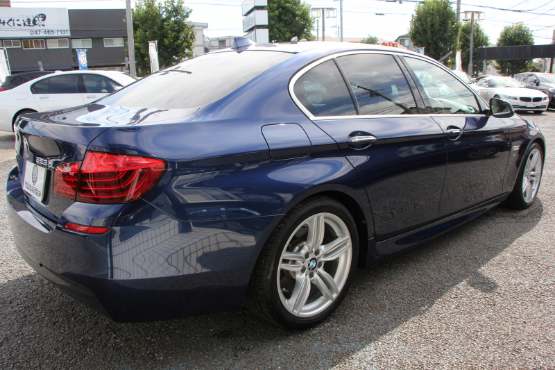 BMW 5シリーズ 523d ｾﾚﾌﾞﾚｰｼｮﾝｴﾃﾞｨｼｮﾝ ﾊﾞﾛﾝ 限定車 最終ﾓﾃﾞﾙ ｵｲｽﾀｰﾚｻﾞｰ LEDﾍｯﾄﾞﾗｲﾄ&ﾌｫｸﾞ追従ACC ﾚｰﾝﾁｪﾝｼﾞ警告 全ﾄﾞｱｿﾌﾄｸﾛｰｽﾞ電動ﾄﾗﾝｸ 液晶ﾒｰﾀｰ HDDﾅﾋﾞTV Bｶﾒﾗ 衝突軽減ﾌﾞﾚｰｷ 車線逸脱警告 歩行者警告 2年保証