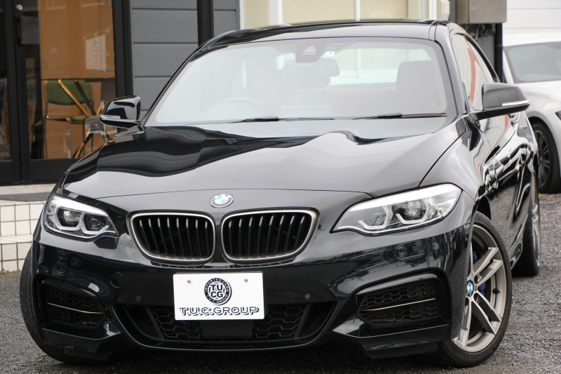 BMW 2シリーズ M240i ｸｰﾍﾟ最終ﾓﾃﾞﾙ 型式変更後 ﾋｰﾀｰ赤革 直6ﾀｰﾎﾞ340馬力 B58新ｴﾝｼﾞﾝ ｱﾀﾞﾌﾟﾃｨﾌﾞMｻｽ 追従ACC LEDﾍｯﾄﾞﾗｲﾄ&ﾃｰﾙ ﾀｯﾁ画面HDDﾅﾋﾞPｱｼｽﾄ 衝突軽減ﾌﾞﾚｰｷ 車線逸脱警告 歩行者警告 ﾊﾟﾄﾞﾙｼﾌﾄ ｽﾏｰﾄｷｰ 専用18AW&ﾌﾞﾚｰｷ 2年保証