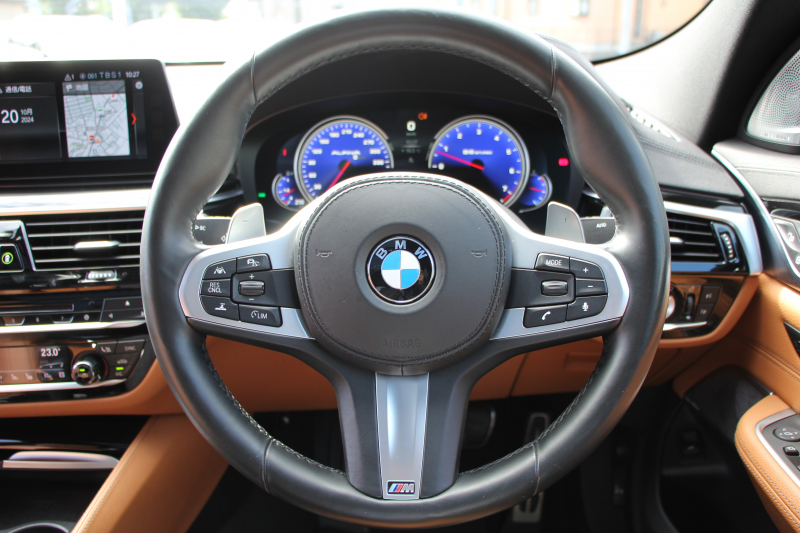 BMW 6シリーズ 640i Xﾄﾞﾗｲﾌﾞｸﾞﾗﾝﾂｰﾘｽﾓ Mｽﾎﾟｰﾂ ﾃﾞﾋﾞｭｰｴﾃﾞｨｼｮﾝ 40台限定車 4WD ﾘｱｴﾝﾀ-ﾃｲﾒﾝﾄ 後席ﾓﾆﾀｰ Bowers＆Wilkinsｻｳﾝﾄﾞﾊﾟﾉﾗﾏｻﾝﾙｰﾌ Fｺﾝﾌｫｰﾄｼｰﾄ&ﾍﾞﾝﾁﾚｰｼｮﾝ 全ﾋｰﾀｰ茶革 全ﾄﾞｱｿﾌﾄｸﾛｰｽﾞ360度ｶﾒﾗ Pｱｼｽﾄﾌﾟﾗｽ 追従ACC HUD 2年保証