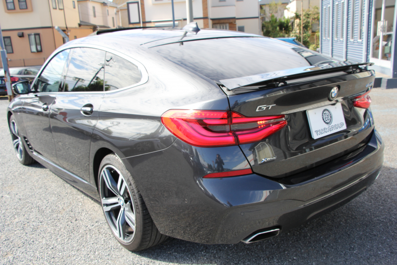 BMW 6シリーズ 640i Xﾄﾞﾗｲﾌﾞｸﾞﾗﾝﾂｰﾘｽﾓ Mｽﾎﾟｰﾂ ﾃﾞﾋﾞｭｰｴﾃﾞｨｼｮﾝ 40台限定車 4WD ﾘｱｴﾝﾀ-ﾃｲﾒﾝﾄ 後席ﾓﾆﾀｰ Bowers＆Wilkinsｻｳﾝﾄﾞﾊﾟﾉﾗﾏｻﾝﾙｰﾌ Fｺﾝﾌｫｰﾄｼｰﾄ&ﾍﾞﾝﾁﾚｰｼｮﾝ 全ﾋｰﾀｰ茶革 全ﾄﾞｱｿﾌﾄｸﾛｰｽﾞ360度ｶﾒﾗ Pｱｼｽﾄﾌﾟﾗｽ 追従ACC HUD 2年保証