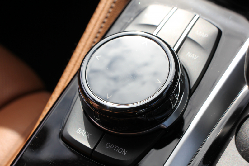 BMW 6シリーズ 640i Xﾄﾞﾗｲﾌﾞｸﾞﾗﾝﾂｰﾘｽﾓ Mｽﾎﾟｰﾂ ﾃﾞﾋﾞｭｰｴﾃﾞｨｼｮﾝ 40台限定車 4WD ﾘｱｴﾝﾀ-ﾃｲﾒﾝﾄ 後席ﾓﾆﾀｰ Bowers＆Wilkinsｻｳﾝﾄﾞﾊﾟﾉﾗﾏｻﾝﾙｰﾌ Fｺﾝﾌｫｰﾄｼｰﾄ&ﾍﾞﾝﾁﾚｰｼｮﾝ 全ﾋｰﾀｰ茶革 全ﾄﾞｱｿﾌﾄｸﾛｰｽﾞ360度ｶﾒﾗ Pｱｼｽﾄﾌﾟﾗｽ 追従ACC HUD 2年保証