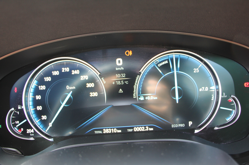 BMW 6シリーズ 640i Xﾄﾞﾗｲﾌﾞｸﾞﾗﾝﾂｰﾘｽﾓ Mｽﾎﾟｰﾂ ﾃﾞﾋﾞｭｰｴﾃﾞｨｼｮﾝ 40台限定車 4WD ﾘｱｴﾝﾀ-ﾃｲﾒﾝﾄ 後席ﾓﾆﾀｰ Bowers＆Wilkinsｻｳﾝﾄﾞﾊﾟﾉﾗﾏｻﾝﾙｰﾌ Fｺﾝﾌｫｰﾄｼｰﾄ&ﾍﾞﾝﾁﾚｰｼｮﾝ 全ﾋｰﾀｰ茶革 全ﾄﾞｱｿﾌﾄｸﾛｰｽﾞ360度ｶﾒﾗ Pｱｼｽﾄﾌﾟﾗｽ 追従ACC HUD 2年保証