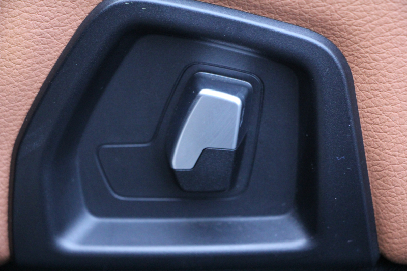 BMW 6シリーズ 640i Xﾄﾞﾗｲﾌﾞｸﾞﾗﾝﾂｰﾘｽﾓ Mｽﾎﾟｰﾂ ﾃﾞﾋﾞｭｰｴﾃﾞｨｼｮﾝ 40台限定車 4WD ﾘｱｴﾝﾀ-ﾃｲﾒﾝﾄ 後席ﾓﾆﾀｰ Bowers＆Wilkinsｻｳﾝﾄﾞﾊﾟﾉﾗﾏｻﾝﾙｰﾌ Fｺﾝﾌｫｰﾄｼｰﾄ&ﾍﾞﾝﾁﾚｰｼｮﾝ 全ﾋｰﾀｰ茶革 全ﾄﾞｱｿﾌﾄｸﾛｰｽﾞ360度ｶﾒﾗ Pｱｼｽﾄﾌﾟﾗｽ 追従ACC HUD 2年保証