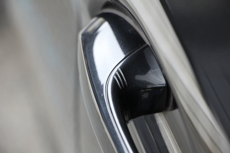 BMW 5シリーズ 530i Mｽﾎﾟｰﾂ ｾﾚｸﾄ&ｱﾄﾞﾊﾞﾝｽﾊﾟｯｹｰｼﾞ変更後ﾓﾃﾞﾙ 252馬力 ｻﾝﾙｰﾌ 全席ﾋｰﾀｰ黒革 ﾊｰﾏﾝｶｰﾄﾞﾝｻﾗｳﾝﾄﾞ4ｿﾞｰﾝｴｱｺﾝ 変更後液晶ﾒｰﾀｰ LEDﾍｯﾄﾞﾗｲﾄ ｵｰﾄﾊｲﾋﾞｰﾑ ﾀｯﾁ画面HDDﾅﾋﾞTV 360度ｶﾒﾗ 電動ﾄﾗﾝｸ 2年保証