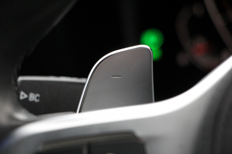 BMW 3シリーズ 320i Mｽﾎﾟｰﾂ ﾊｲﾗｲﾝ ｺﾝﾌｫｰﾄP 1ｵｰﾅ ﾋｰﾀｰ黒革 ﾗﾝﾊﾞｰｻﾎﾟｰﾄ ｵﾌﾟｼｮﾝ19AW 電動ﾄﾗﾝｸ Hifiｽﾋﾟｰｶｰ BMWﾗｲﾌﾞｺｯｸﾋﾟｯﾄ 置くだけ充電 LEDﾍｯﾄﾞﾗｲﾄ ｱﾝﾋﾞｴﾝﾄﾗｲﾄ 追従ACC ｽﾃｱﾘﾝｸﾞｻﾎﾟｰﾄ ｱｯﾌﾟﾙｶｰﾌﾟﾚｲ ﾀｯﾁ画面ﾅﾋﾞ2年保証