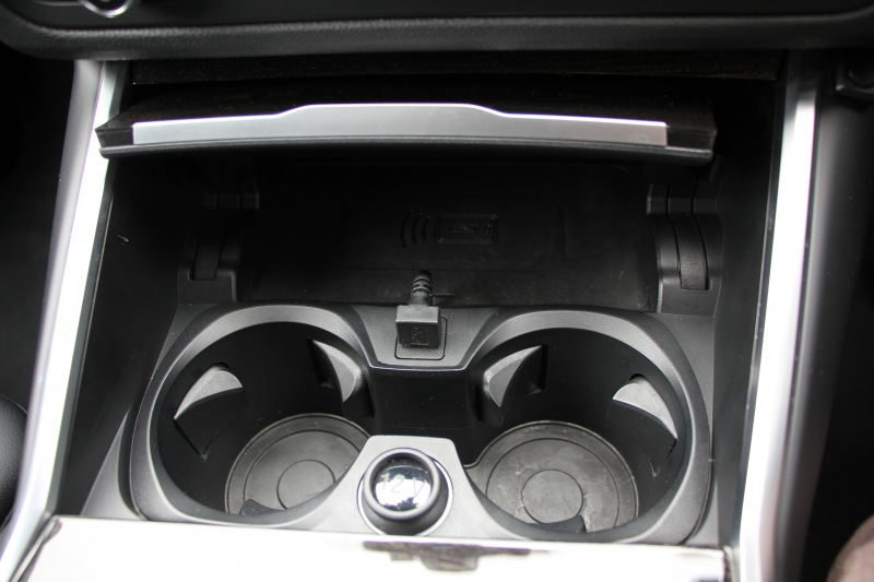 BMW 3シリーズ 320i Mｽﾎﾟｰﾂ ﾃﾞﾋﾞｭｰ&ｲﾉﾍﾞｰｼｮﾝ&ｺﾝﾌｫｰﾄP ﾌﾞﾙｰｽﾃｯﾁ黒革 ﾚｰｻﾞｰLEDﾗｲﾄ HUD ｼﾞｪｽﾁｬｰｺﾝﾄﾛｰﾙ ﾌﾙｾｸﾞTV 19AW 電動ﾄﾗﾝｸ 追従ACC ｽﾃｱﾘﾝｸﾞｻﾎﾟｰﾄ ﾀｯﾁ画面HDDﾅﾋﾞApplecarplay対応 後退ｱｼｽﾄ ﾌﾞﾗｯｸｷﾄﾞﾆｰｸﾞﾘﾙ 2年保証