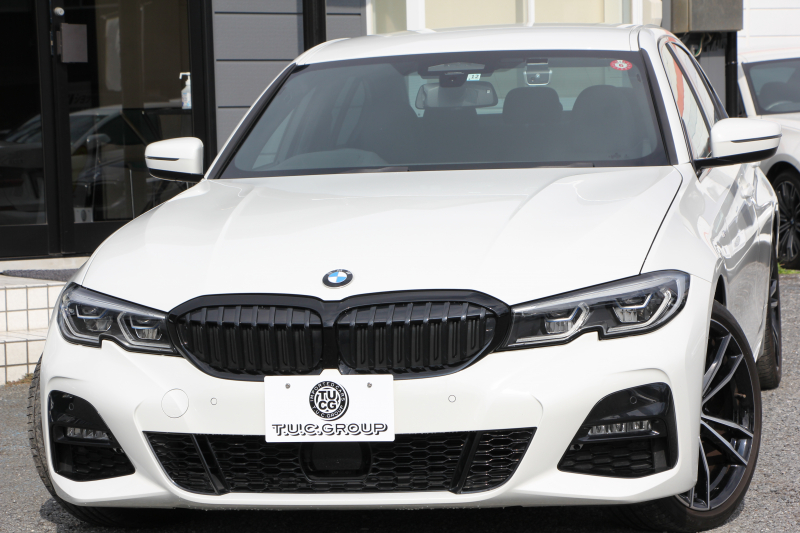 BMW 3シリーズ 320i Mｽﾎﾟｰﾂ ﾃﾞﾋﾞｭｰ&ｲﾉﾍﾞｰｼｮﾝ&ｺﾝﾌｫｰﾄP ﾌﾞﾙｰｽﾃｯﾁ黒革 ﾚｰｻﾞｰLEDﾗｲﾄ HUD ｼﾞｪｽﾁｬｰｺﾝﾄﾛｰﾙ ﾌﾙｾｸﾞTV 19AW 電動ﾄﾗﾝｸ 追従ACC ｽﾃｱﾘﾝｸﾞｻﾎﾟｰﾄ ﾀｯﾁ画面HDDﾅﾋﾞApplecarplay対応 後退ｱｼｽﾄ ﾌﾞﾗｯｸｷﾄﾞﾆｰｸﾞﾘﾙ 2年保証