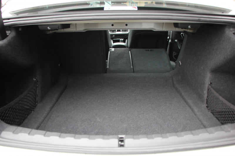 BMW 3シリーズ 320i Mｽﾎﾟｰﾂ ﾃﾞﾋﾞｭｰ&ｲﾉﾍﾞｰｼｮﾝ&ｺﾝﾌｫｰﾄP ﾌﾞﾙｰｽﾃｯﾁ黒革 ﾚｰｻﾞｰLEDﾗｲﾄ HUD ｼﾞｪｽﾁｬｰｺﾝﾄﾛｰﾙ ﾌﾙｾｸﾞTV 19AW 電動ﾄﾗﾝｸ 追従ACC ｽﾃｱﾘﾝｸﾞｻﾎﾟｰﾄ ﾀｯﾁ画面HDDﾅﾋﾞApplecarplay対応 後退ｱｼｽﾄ ﾌﾞﾗｯｸｷﾄﾞﾆｰｸﾞﾘﾙ 2年保証