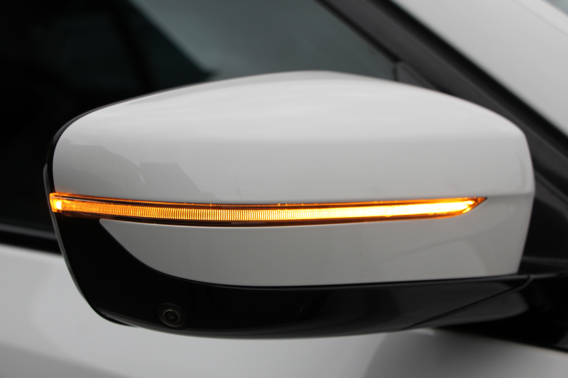 BMW 5シリーズ 523d Mｽﾎﾟｰﾂ ﾊｲﾗｲﾝ ｾﾚｸﾄ&ｱﾄﾞﾊﾞﾝｽﾊﾟｯｹｰｼﾞ変更後ﾓﾃﾞﾙ 1ｵﾅ ｻﾝﾙｰﾌ 全席ﾋｰﾀｰ黒革 ﾊｰﾏﾝｶｰﾄﾞﾝｻﾗｳﾝﾄﾞ4ｿﾞｰﾝｴｱｺﾝ 変更後液晶ﾒｰﾀｰ LEDﾍｯﾄﾞﾗｲﾄ ｵｰﾄﾊｲﾋﾞｰﾑ ﾀｯﾁ画面HDDﾅﾋﾞTV 360度ｶﾒﾗ 電動ﾄﾗﾝｸ 2年保証