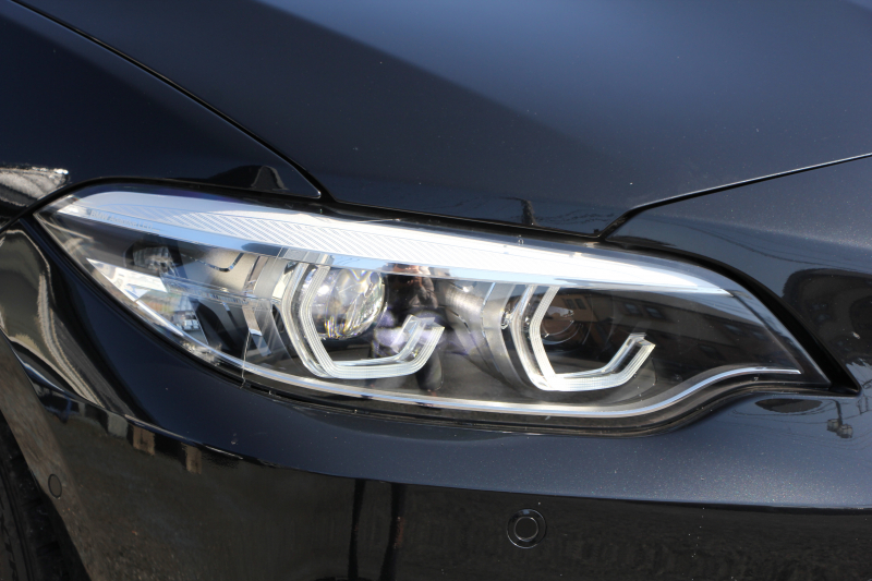 BMW 2シリーズ M240i ｸｰﾍﾟ後期 ﾌｪｲｽﾘﾌﾄ後 ﾋｰﾀｰ赤革 直6ﾀｰﾎﾞ340馬力 B58新ｴﾝｼﾞﾝ ｱﾀﾞﾌﾟﾃｨﾌﾞMｻｽ 追従ACC LEDﾍｯﾄﾞﾗｲﾄ&ﾃｰﾙ ﾀｯﾁ画面HDDﾅﾋﾞPｱｼｽﾄ 衝突軽減ﾌﾞﾚｰｷ 車線逸脱警告 歩行者警告 ﾊﾟﾄﾞﾙｼﾌﾄ ｽﾏｰﾄｷｰ 専用18AW&ﾌﾞﾚｰｷ 2年保証