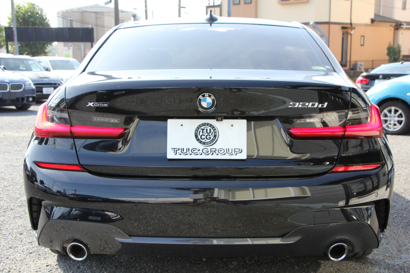 BMW 3シリーズ 320d Xdrive Mｽﾎﾟｰﾂ ﾃﾞﾋﾞｭｰP 専用ﾌﾞﾙｰｽﾃｯﾁ黒革 ｼｰﾄﾋｰﾀｰ 19AW 360度ｶﾒﾗ ｺﾝﾌｫｰﾄP 電動ﾄﾗﾝｸ 追従ACC ｽﾃｱﾘﾝｸﾞｻﾎﾟｰﾄ LEDﾍｯﾄﾞﾗｲﾄ ｵｰﾄﾊｲﾋﾞｰﾑ ﾌﾙｾｸﾞTV Applecarplay対応 BMW ﾗｲﾌﾞｺｯｸﾋﾟｯﾄﾞHi-fiｽﾋﾟｰｶｰ 2年保証