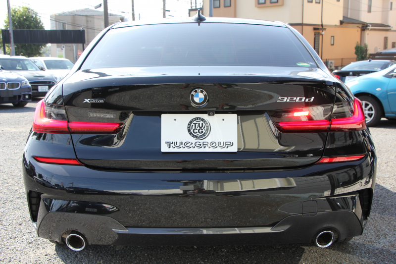 BMW 3シリーズ 320d Xdrive Mｽﾎﾟｰﾂ ﾃﾞﾋﾞｭｰP 専用ﾌﾞﾙｰｽﾃｯﾁ黒革 ｼｰﾄﾋｰﾀｰ 19AW 360度ｶﾒﾗ ｺﾝﾌｫｰﾄP 電動ﾄﾗﾝｸ 追従ACC ｽﾃｱﾘﾝｸﾞｻﾎﾟｰﾄ LEDﾍｯﾄﾞﾗｲﾄ ｵｰﾄﾊｲﾋﾞｰﾑ ﾌﾙｾｸﾞTV Applecarplay対応 BMW ﾗｲﾌﾞｺｯｸﾋﾟｯﾄﾞHi-fiｽﾋﾟｰｶｰ 2年保証