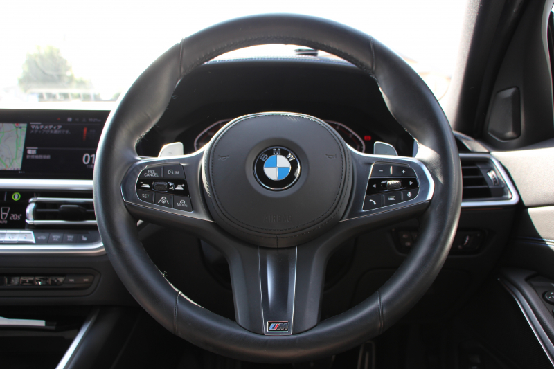 BMW 3シリーズ 320d Xdrive Mｽﾎﾟｰﾂ ﾃﾞﾋﾞｭｰP 専用ﾌﾞﾙｰｽﾃｯﾁ黒革 ｼｰﾄﾋｰﾀｰ 19AW 360度ｶﾒﾗ ｺﾝﾌｫｰﾄP 電動ﾄﾗﾝｸ 追従ACC ｽﾃｱﾘﾝｸﾞｻﾎﾟｰﾄ LEDﾍｯﾄﾞﾗｲﾄ ｵｰﾄﾊｲﾋﾞｰﾑ ﾌﾙｾｸﾞTV Applecarplay対応 BMW ﾗｲﾌﾞｺｯｸﾋﾟｯﾄﾞHi-fiｽﾋﾟｰｶｰ 2年保証