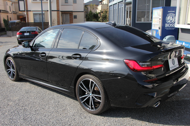 BMW 3シリーズ 320d Xdrive Mｽﾎﾟｰﾂ ﾃﾞﾋﾞｭｰP 専用ﾌﾞﾙｰｽﾃｯﾁ黒革 ｼｰﾄﾋｰﾀｰ 19AW 360度ｶﾒﾗ ｺﾝﾌｫｰﾄP 電動ﾄﾗﾝｸ 追従ACC ｽﾃｱﾘﾝｸﾞｻﾎﾟｰﾄ LEDﾍｯﾄﾞﾗｲﾄ ｵｰﾄﾊｲﾋﾞｰﾑ ﾌﾙｾｸﾞTV Applecarplay対応 BMW ﾗｲﾌﾞｺｯｸﾋﾟｯﾄﾞHi-fiｽﾋﾟｰｶｰ 2年保証