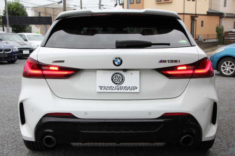 BMW 1シリーズ M135i Xdrive ﾋﾞｼﾞｮﾝP【5/22迄限定掲載】4WD 1ｵﾅ 306馬力 受注生産OPﾌﾞﾗｯｸﾚｻﾞｰ Mｽﾎﾟｰﾂｼｰﾄ HUD ｱﾀﾞﾌﾟﾃｨﾌﾞLEDﾍｯﾄﾞﾗｲﾄ ｵｰﾄﾊｲﾋﾞ-ﾑ ｱﾀﾞﾌﾟﾃｨﾌﾞｻｽ Mｼｰﾄﾍﾞﾙﾄ ｺﾝﾌｫｰﾄP ﾗｲﾌﾞｺｯｸﾋﾟｯﾄ 追ACC 電動ﾄﾗﾝｸ ｶｰﾌﾟﾚｲ Pｱｼｽﾄ 2年保証