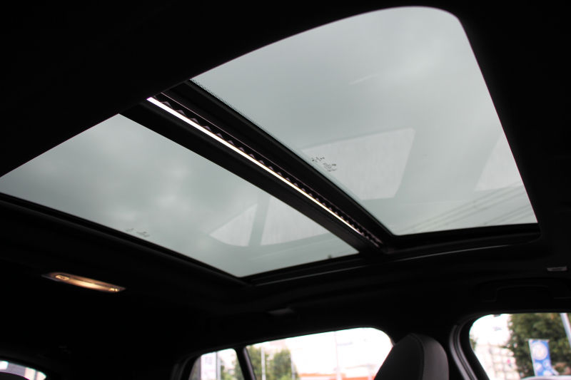 BMW X2 M35i ｾﾚｸﾄP【5/22迄限定掲載】4WD 306馬力 ﾊﾟﾉﾗﾏｻﾝﾙｰﾌ 受注生産OPﾌﾞﾗｯｸﾚｻﾞｰ ｼｰﾄﾋｰﾀｰ ｵﾌﾟｼｮﾝ20AW 追従ACC LEDﾍｯﾄﾞﾗｲﾄ ﾀｯﾁ画面HDDﾅﾋﾞPｱｼｽﾄ 電動ﾘｱｹﾞｰﾄ 衝突軽減ﾌﾞﾚｰｷ 車線逸脱&歩行者警告 ｽﾏｰﾄｷｰ ﾊﾟﾄﾞﾙｼﾌﾄ 2年保証