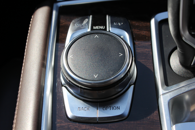 BMW 7シリーズ 750i Mｽﾎﾟｰﾂ V8ﾂｲﾝﾀｰﾎﾞ450馬力 ｻﾝﾙｰﾌ ﾚｰｻﾞｰﾗｲﾄ ｴﾅｼﾞｰ21AW&ﾌﾛﾝﾄ&ﾘｱｽﾎﾟｲﾗｰ 全ﾋｰﾀｰﾓｶﾚｻﾞｰ ﾏｯｻｰｼﾞ&ﾍﾞﾝﾁﾚｰｼｮﾝ ﾃﾞｨｽﾌﾟﾚｲｷｰ 追従ACC HUD ｽﾃｱﾘﾝｸﾞｻﾎﾟｰﾄ ﾀｯﾁ画面HDDﾅﾋﾞTV 360度ｶﾒﾗ 全ﾄﾞｱｿﾌﾄｸﾛｰｽﾞ2年保証