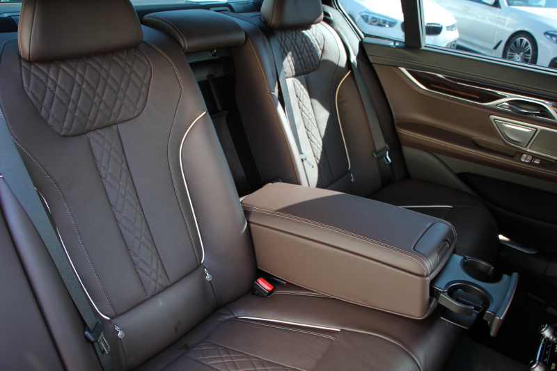 BMW 7シリーズ 750i Mｽﾎﾟｰﾂ V8ﾂｲﾝﾀｰﾎﾞ450馬力 ｻﾝﾙｰﾌ ﾚｰｻﾞｰﾗｲﾄ ｴﾅｼﾞｰ21AW&ﾌﾛﾝﾄ&ﾘｱｽﾎﾟｲﾗｰ 全ﾋｰﾀｰﾓｶﾚｻﾞｰ ﾏｯｻｰｼﾞ&ﾍﾞﾝﾁﾚｰｼｮﾝ ﾃﾞｨｽﾌﾟﾚｲｷｰ 追従ACC HUD ｽﾃｱﾘﾝｸﾞｻﾎﾟｰﾄ ﾀｯﾁ画面HDDﾅﾋﾞTV 360度ｶﾒﾗ 全ﾄﾞｱｿﾌﾄｸﾛｰｽﾞ2年保証