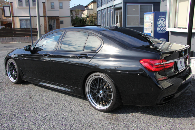 BMW 7シリーズ 750i Mｽﾎﾟｰﾂ V8ﾂｲﾝﾀｰﾎﾞ450馬力 ｻﾝﾙｰﾌ ﾚｰｻﾞｰﾗｲﾄ ｴﾅｼﾞｰ21AW&ﾌﾛﾝﾄ&ﾘｱｽﾎﾟｲﾗｰ 全ﾋｰﾀｰﾓｶﾚｻﾞｰ ﾏｯｻｰｼﾞ&ﾍﾞﾝﾁﾚｰｼｮﾝ ﾃﾞｨｽﾌﾟﾚｲｷｰ 追従ACC HUD ｽﾃｱﾘﾝｸﾞｻﾎﾟｰﾄ ﾀｯﾁ画面HDDﾅﾋﾞTV 360度ｶﾒﾗ 全ﾄﾞｱｿﾌﾄｸﾛｰｽﾞ2年保証