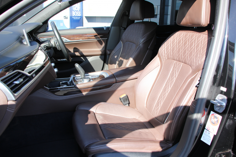 BMW 7シリーズ 750i Mｽﾎﾟｰﾂ V8ﾂｲﾝﾀｰﾎﾞ450馬力 ｻﾝﾙｰﾌ ﾚｰｻﾞｰﾗｲﾄ ｴﾅｼﾞｰ21AW&ﾌﾛﾝﾄ&ﾘｱｽﾎﾟｲﾗｰ 全ﾋｰﾀｰﾓｶﾚｻﾞｰ ﾏｯｻｰｼﾞ&ﾍﾞﾝﾁﾚｰｼｮﾝ ﾃﾞｨｽﾌﾟﾚｲｷｰ 追従ACC HUD ｽﾃｱﾘﾝｸﾞｻﾎﾟｰﾄ ﾀｯﾁ画面HDDﾅﾋﾞTV 360度ｶﾒﾗ 全ﾄﾞｱｿﾌﾄｸﾛｰｽﾞ2年保証